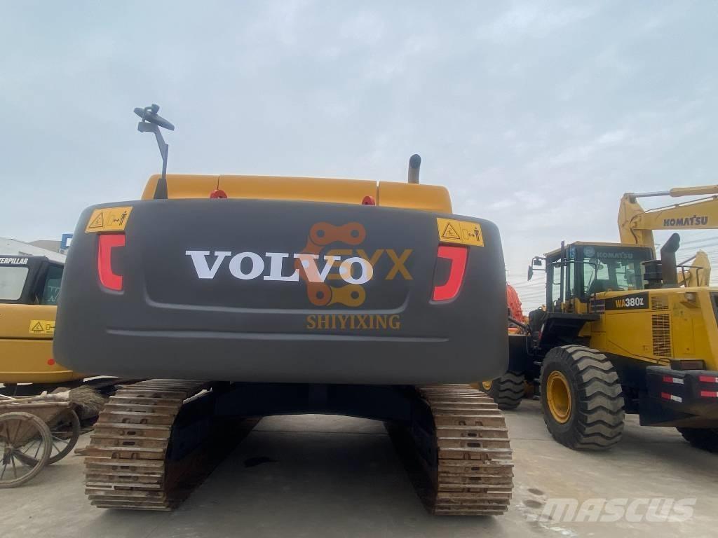 Volvo EC 480 D حفارات زحافة