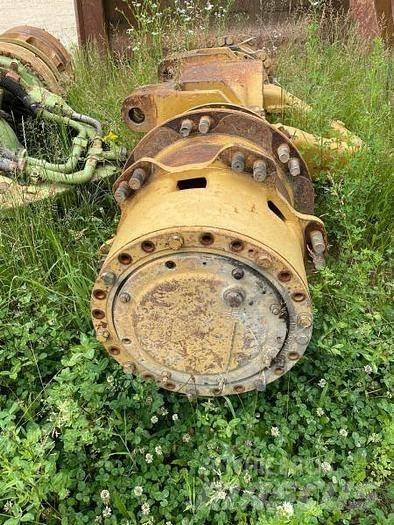 CAT 769D - عربات نقل قلابة للمواقع