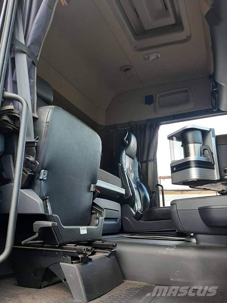 Scania R 730 شاحنات بمقصورة وهيكل