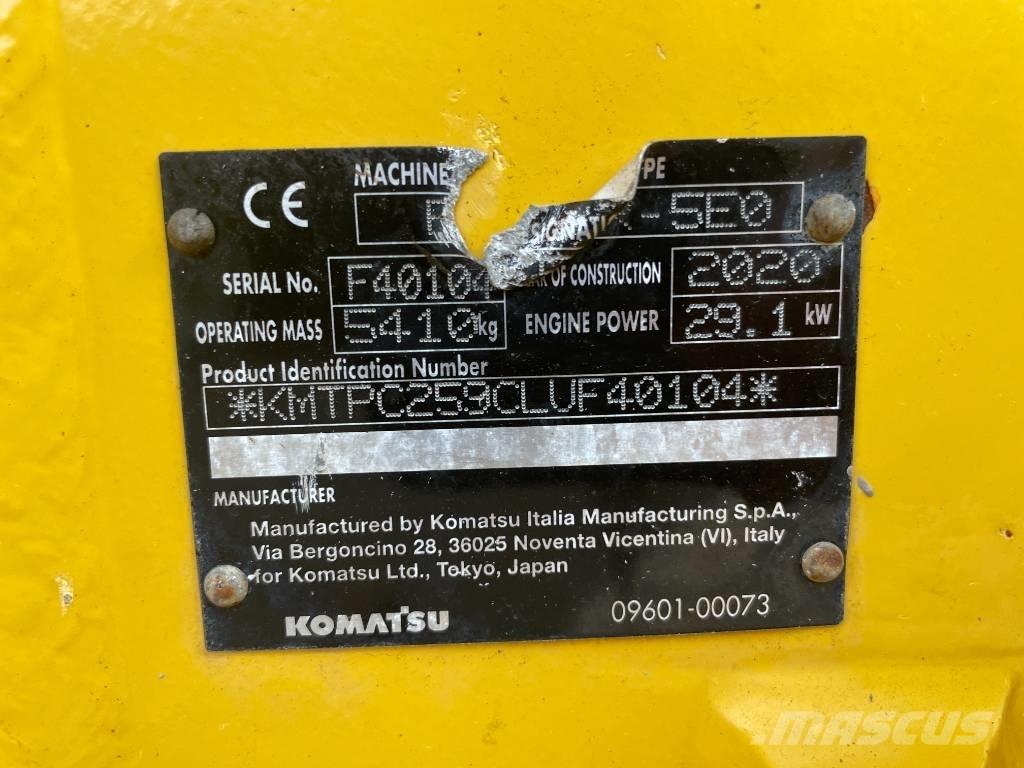 Komatsu PC 55 MR-5E0 حفارات صغيرة أقل من 7 طن (حفارات صغيرة)