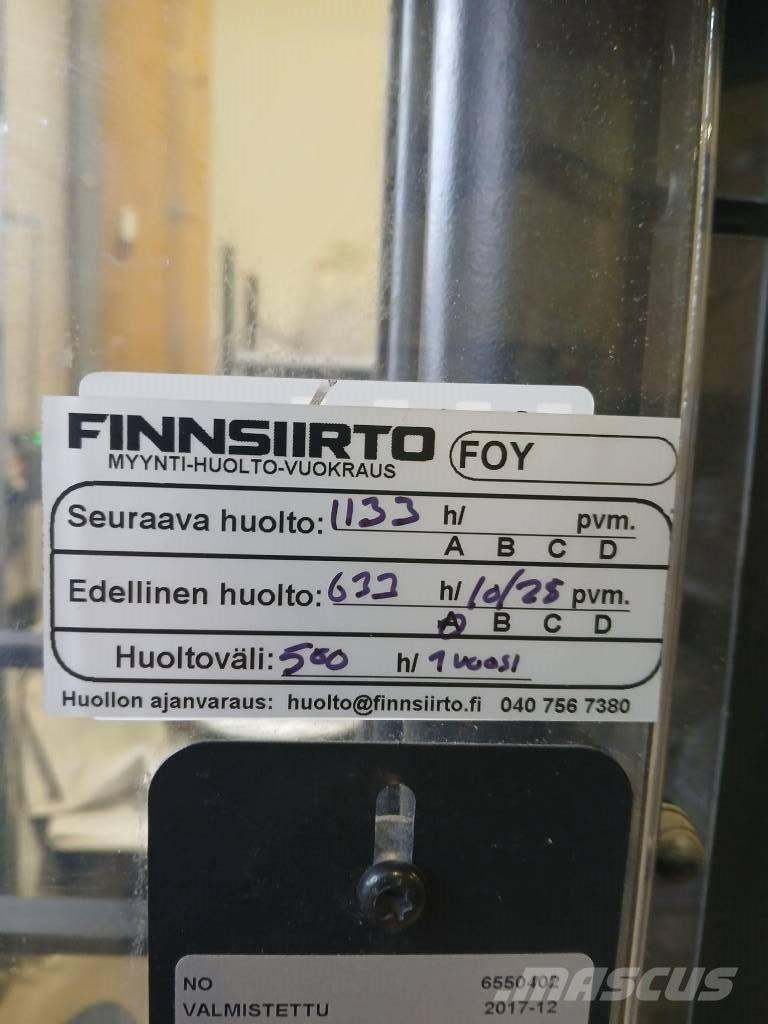 Toyota SWE 120 L معدات التكديس الجوالة