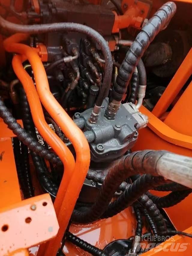 Doosan 225 LC-9 حفارات زحافة
