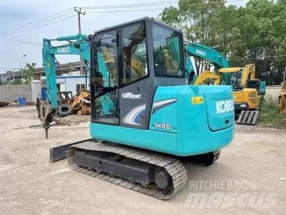 Kobelco SK 60 حفارات زحافة