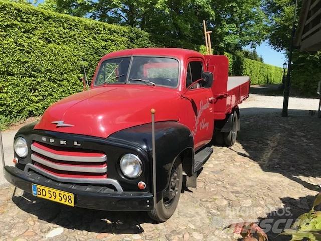 Opel blitz شاحنات مسطحة/مفصلية الجوانب