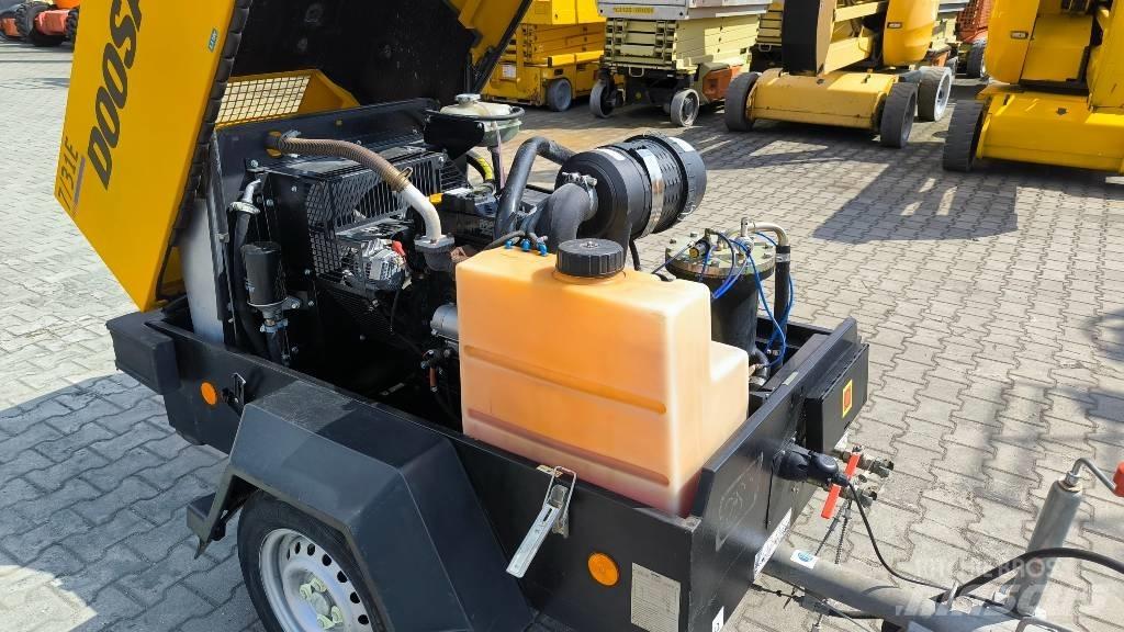 Doosan 7/31 E مكابس