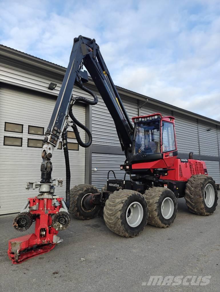 Komatsu 901 TX.1 حصادات