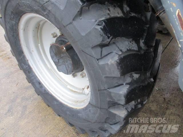 JLG 4017 PS (417) مناولات متداخلة