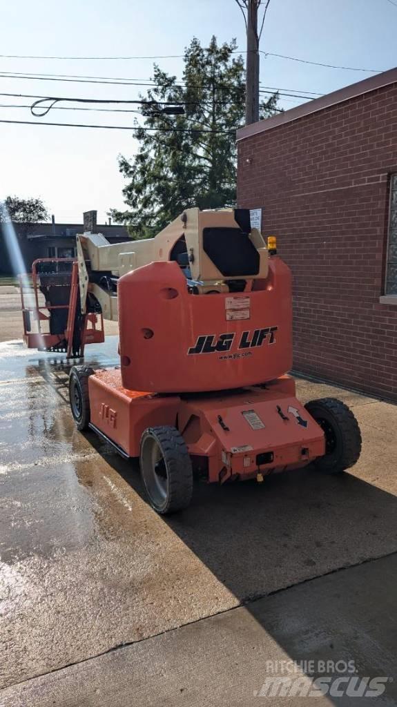 JLG E 400 AJPN رافعات سلة مفصلية