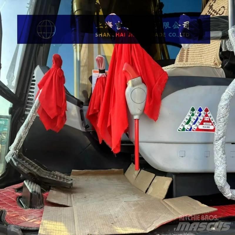 Komatsu PC 160 حفارات زحافة