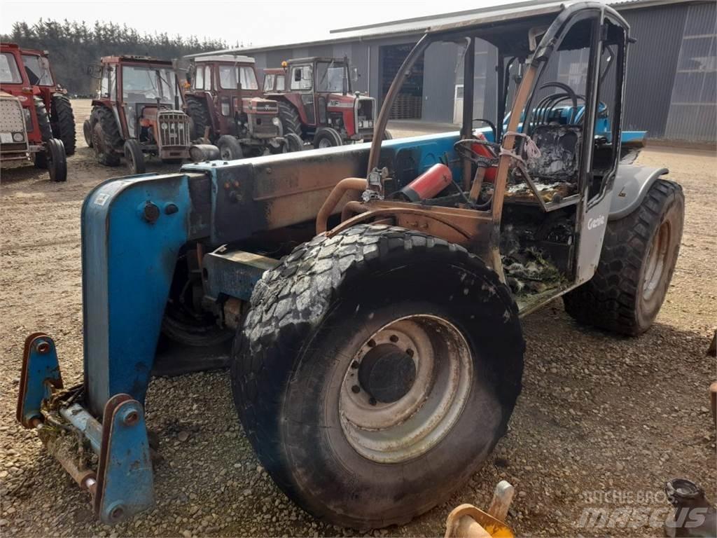 Genie GTH-3007 الجرارات