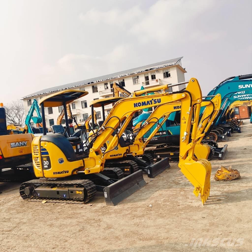Komatsu PC30MR حفارات صغيرة أقل من 7 طن (حفارات صغيرة)