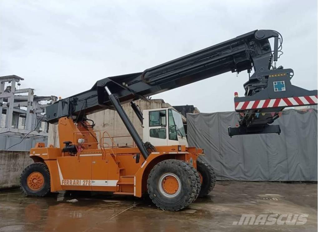 Ferrari 278 رافعات حاويات