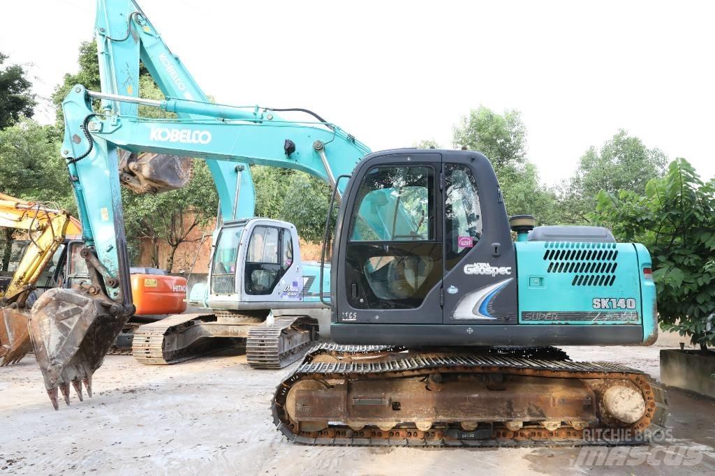 Kobelco SK 140 LC حفارات زحافة