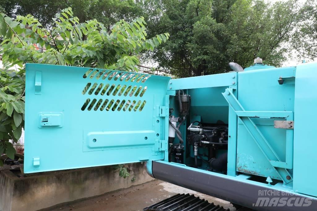 Kobelco SK 140 LC حفارات زحافة