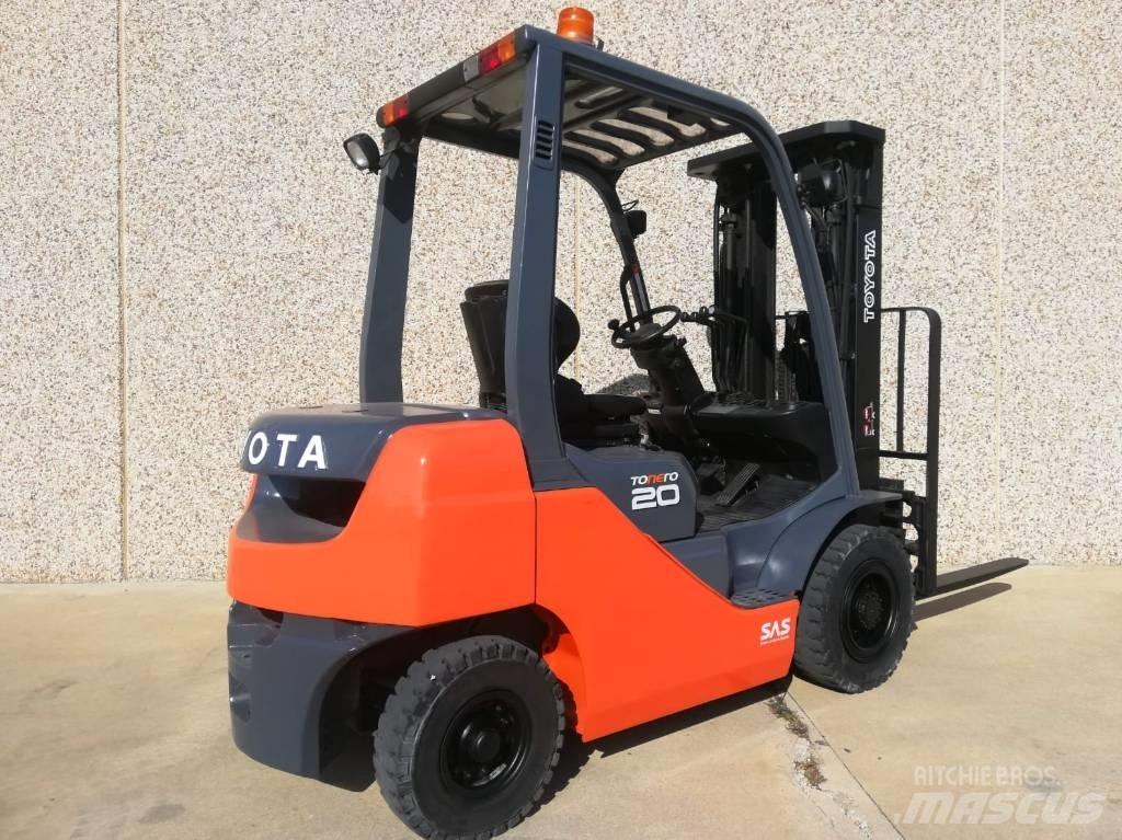Toyota 02-8 FG F 20 شاحنات LPG