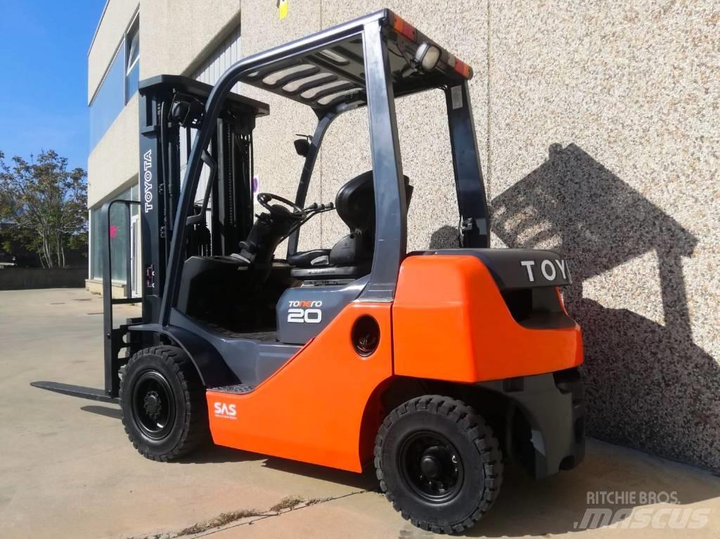 Toyota 02-8 FG F 20 شاحنات LPG