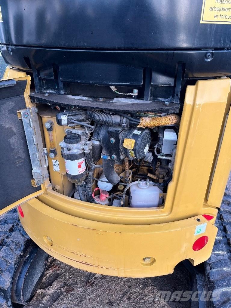 CAT 302 حفارات صغيرة أقل من 7 طن (حفارات صغيرة)