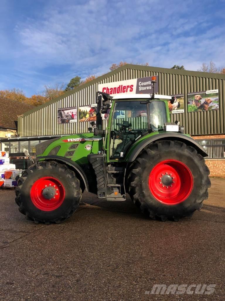 Fendt 720 Vario الجرارات