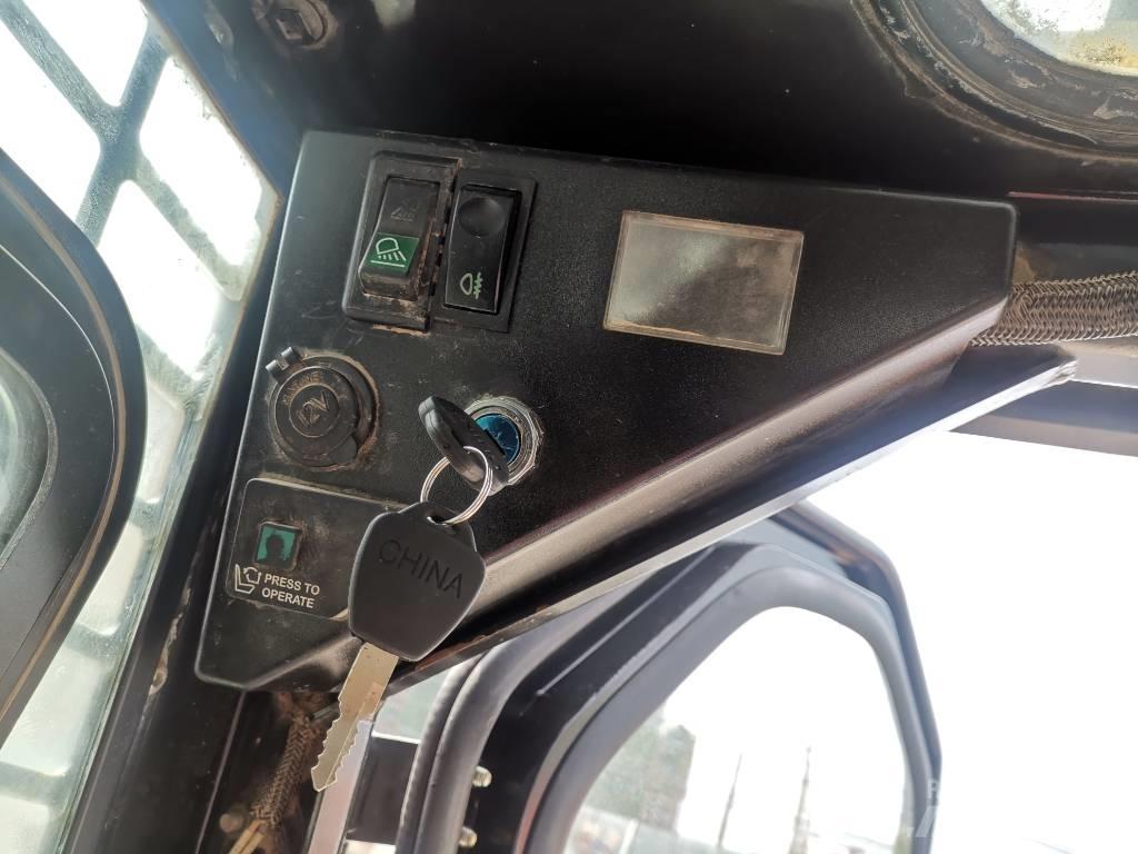 Bobcat S 16 لوادر انزلاقية التوجيه