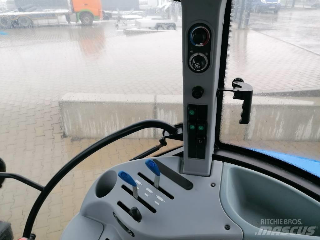 New Holland TD 5.95 الجرارات