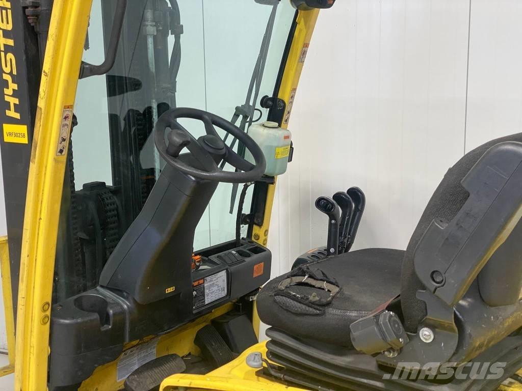 Hyster J1.8XN MWB شاحنات ذات رافعات شوكية تعمل بالكهرباء