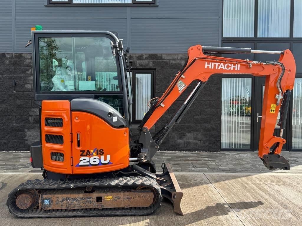 Hitachi ZX 26 U-6 حفارات صغيرة أقل من 7 طن (حفارات صغيرة)