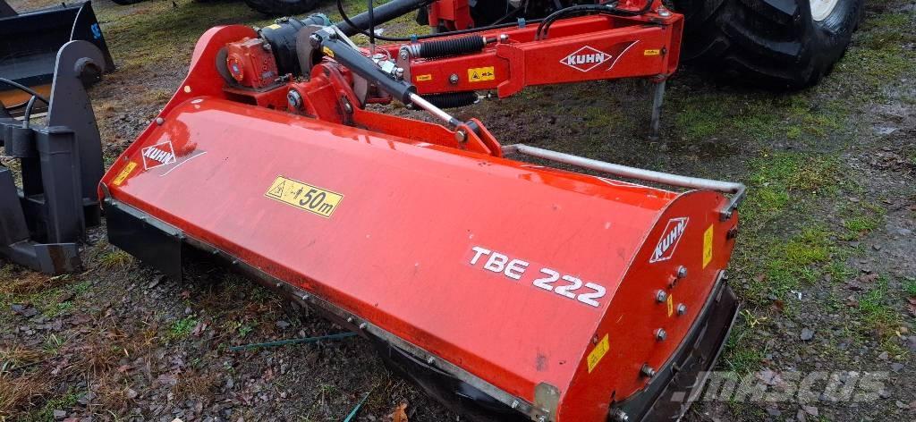 Kuhn TBE 222 جزازات وأغطية المراعي