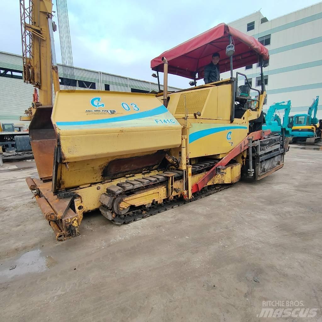 Dynapac F 141 C معدات السفلتة