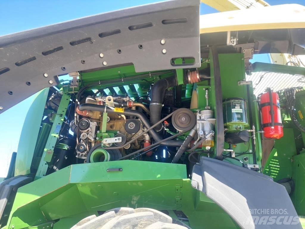 Krone Big X 630 علافات ذاتية الدفع