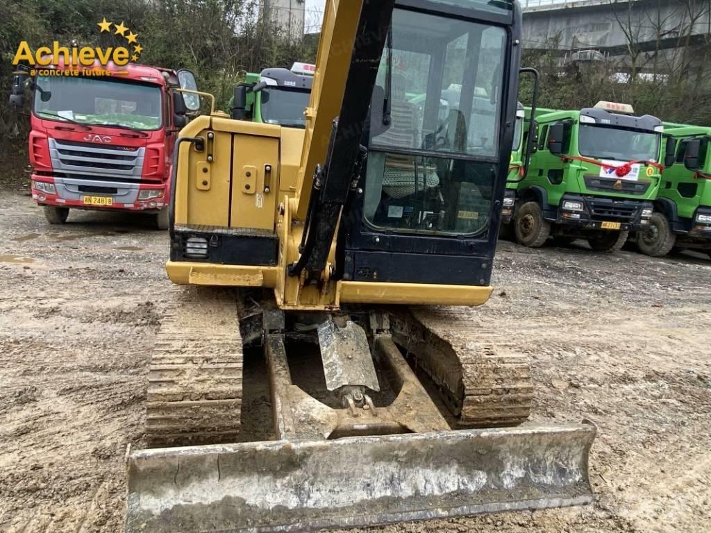 CAT 305.5 E حفارات صغيرة أقل من 7 طن (حفارات صغيرة)