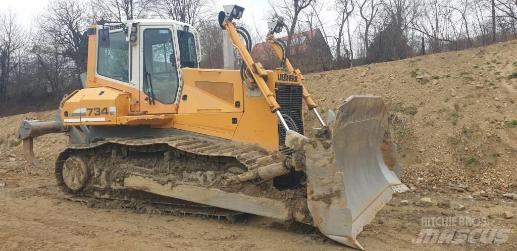 Liebherr PR 734 XL بلدوزرات مجنزرة