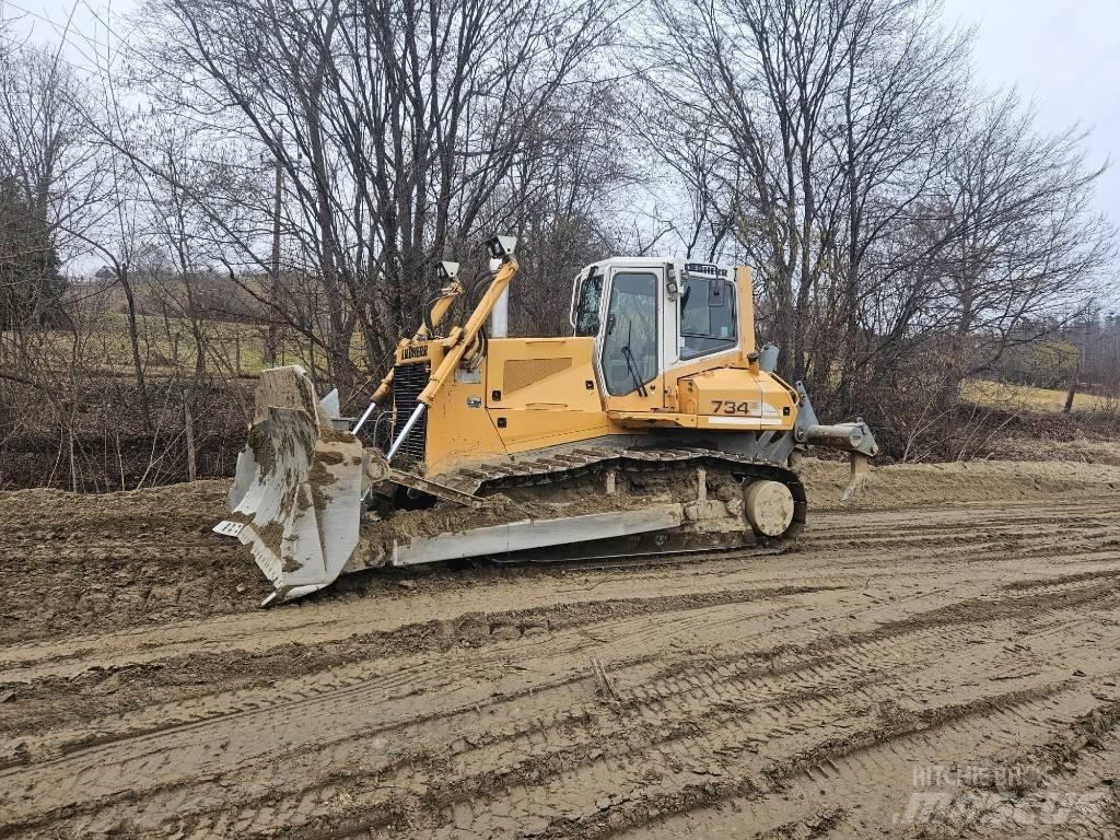 Liebherr PR 734 XL بلدوزرات مجنزرة