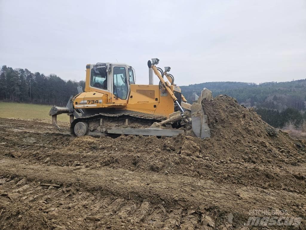 Liebherr PR 734 XL بلدوزرات مجنزرة