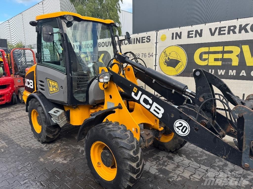 JCB 406 لوادر بعجل