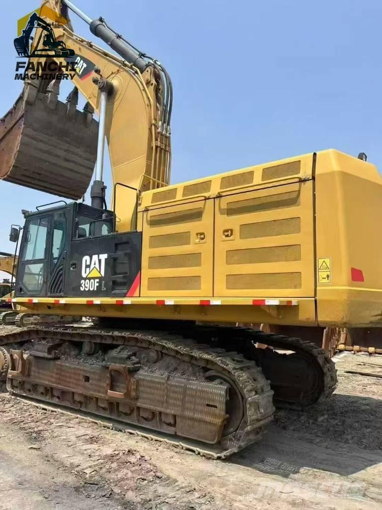 CAT 390F حفارات زحافة
