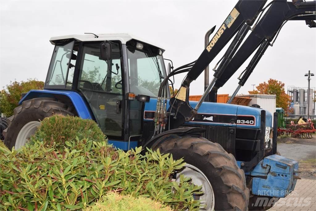 New Holland 8340 الجرارات