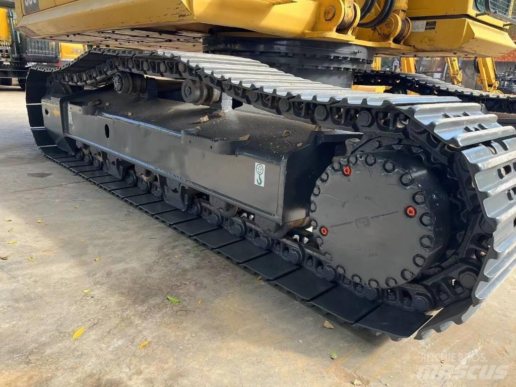 Komatsu PC 350-7 حفارات زحافة