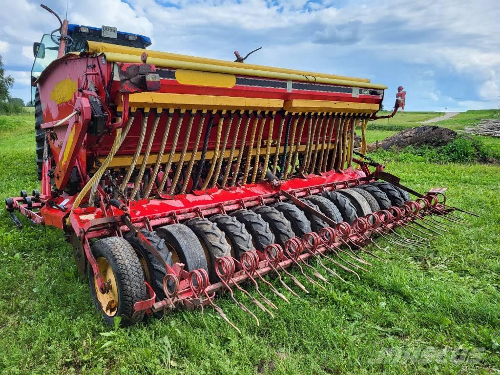 Väderstad Rapid 400C مثاقيب