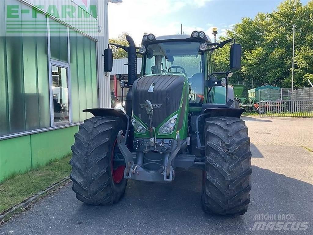 Fendt 828 vario s4 الجرارات