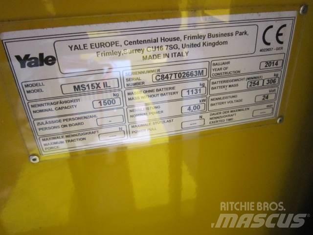 Yale MS15X-IL رافعة منخفضة المستوى ذات منصة