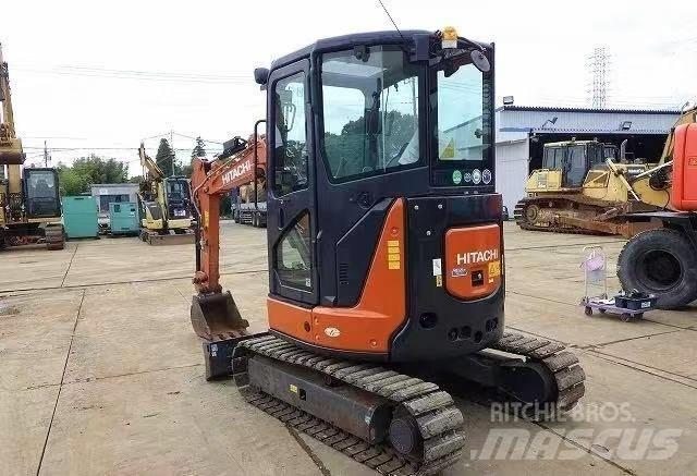 Hitachi 30 حفارات صغيرة أقل من 7 طن (حفارات صغيرة)