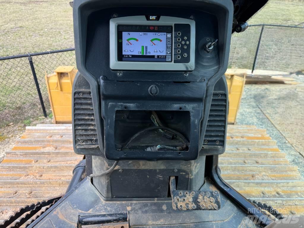 CAT D 5 K 2 LGP بلدوزرات مجنزرة