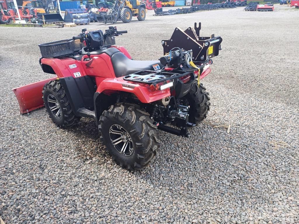Honda Rubicon 520 مركبات لجميع التضاريس