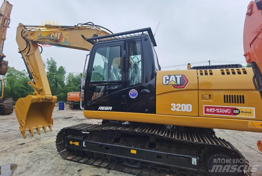 CAT 320 D حفارات زحافة