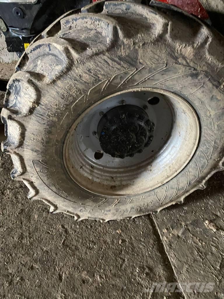 Case IH Puma 240 الجرارات