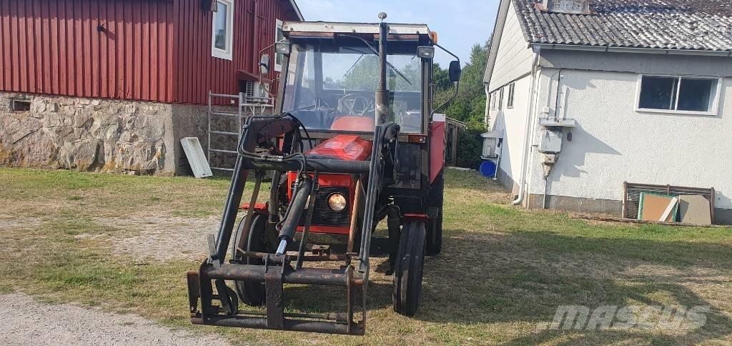Zetor 5011 2-wd الجرارات