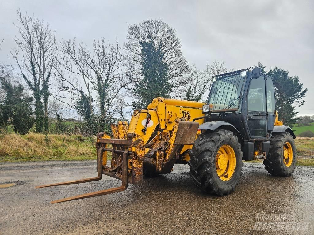 JCB 537-135 مناولات متداخلة