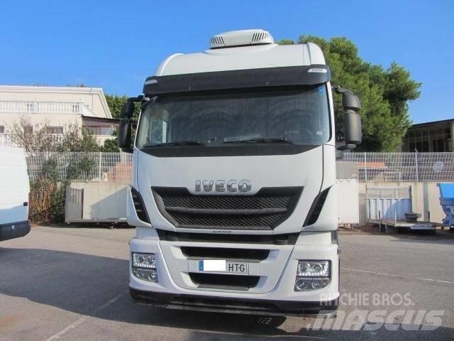 Iveco AS 440 S46 وحدات الجر