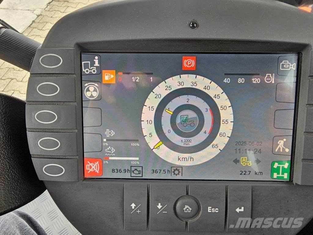 Kärcher MC250 كناسات