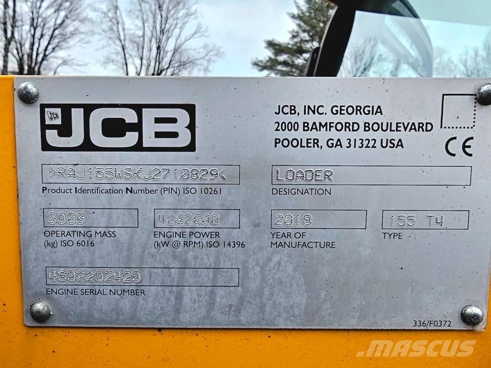 JCB 155 لوادر انزلاقية التوجيه